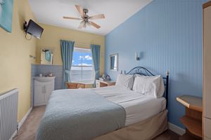 Photo 5- click for photo gallery